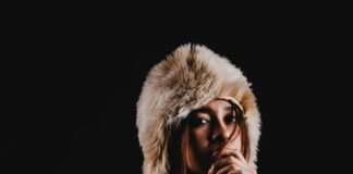 Kleider aus Komma: Entdecke Stilvolle Trends für Deinen Look!