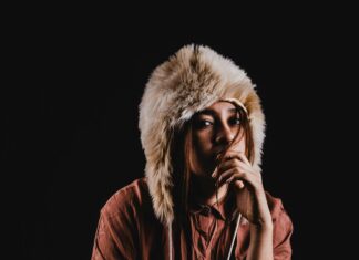 Kleider aus Komma: Entdecke Stilvolle Trends für Deinen Look!