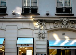 Elsa Kleid: Entdecken Sie Die Magie Dieser Wunderschönen Mode