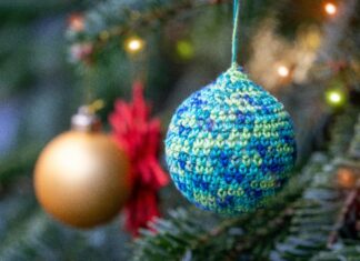 Glitzer Kleid: Entdecke Die Geheimnisse Des Funkelnden Looks!