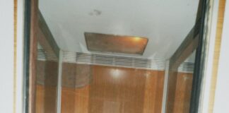 Korsett Kleid: Entdecke Die Magie Der Figurbetonten Mode