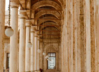 Marc Cain Kleider: Entdecken Sie Die Neuesten Fashion-Trends