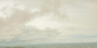 Kleid Das Bauch Kaschiert: Entdecken Sie Stilvolle Lösungen!