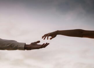 Apart Kleider: Entdecke Die Neueste Mode Für Jeden Anlass!